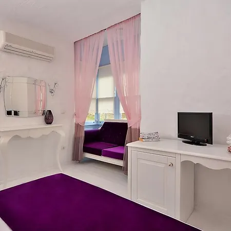 Balambaka - Отель *