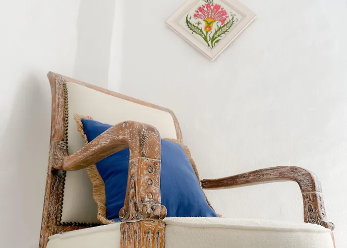 Отель Balambaka - *